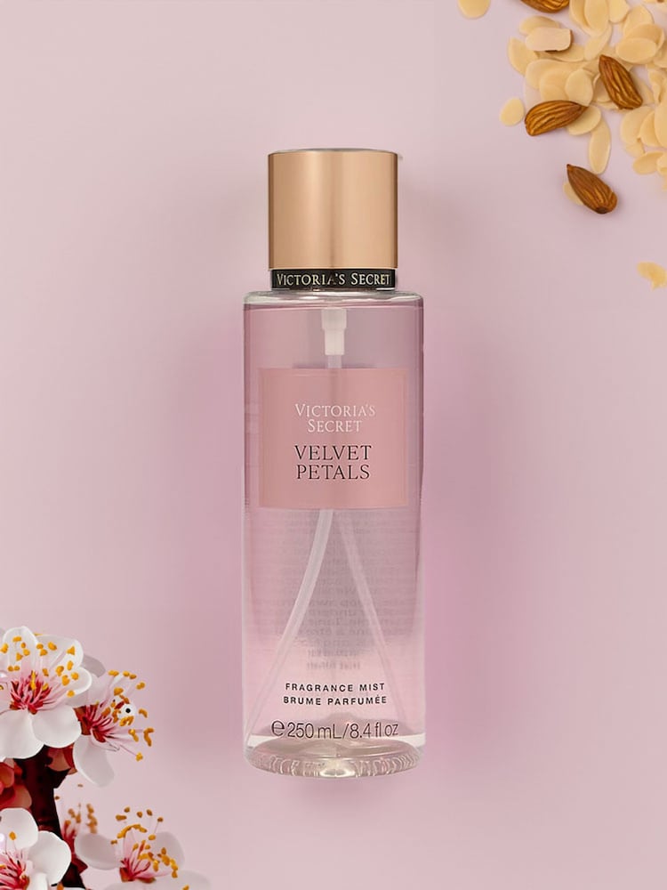 Victoria’s Secret Velvet Petals Body Mist 250ml